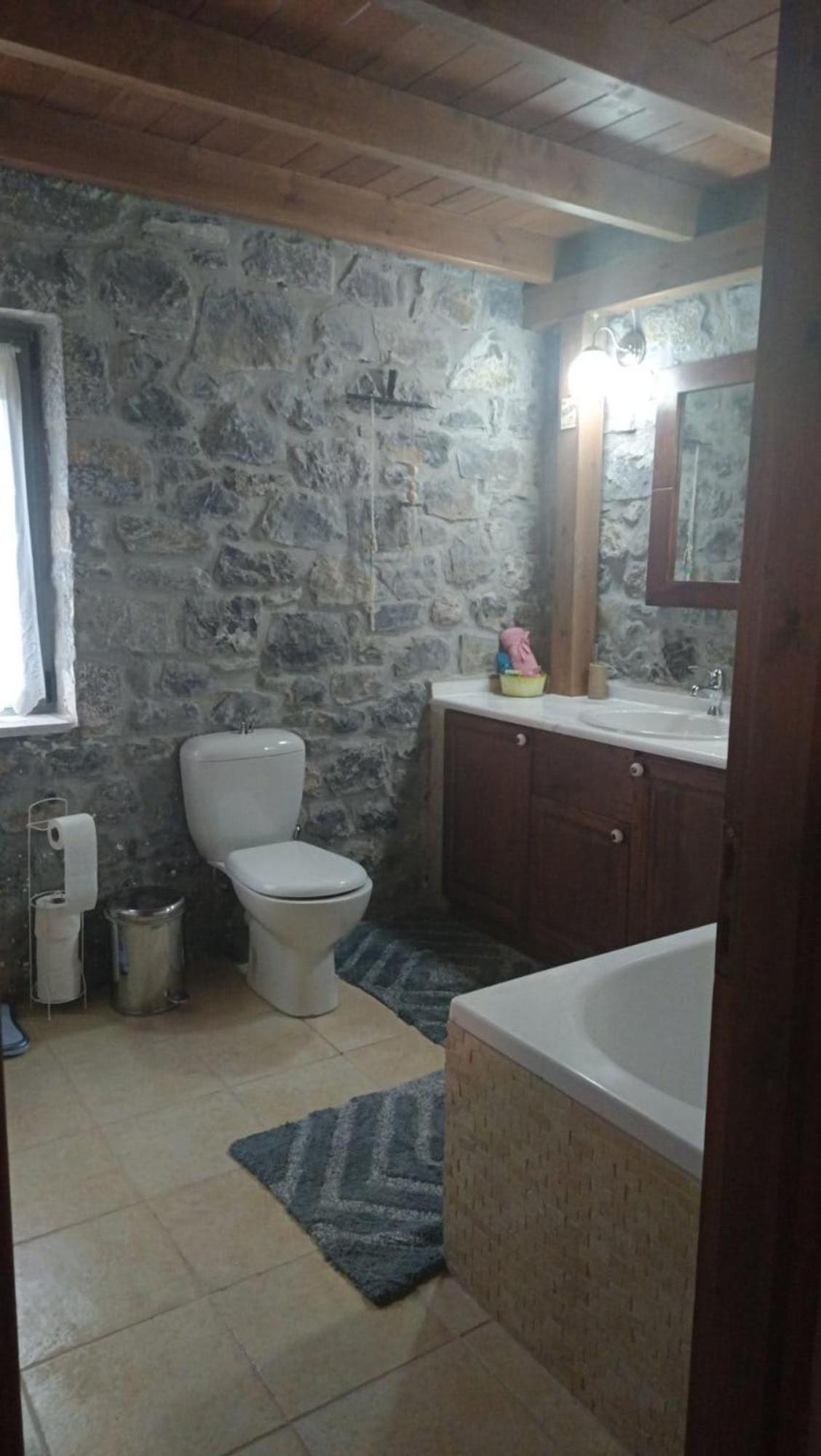 Vitina Number 5 Apartment Bagian luar foto